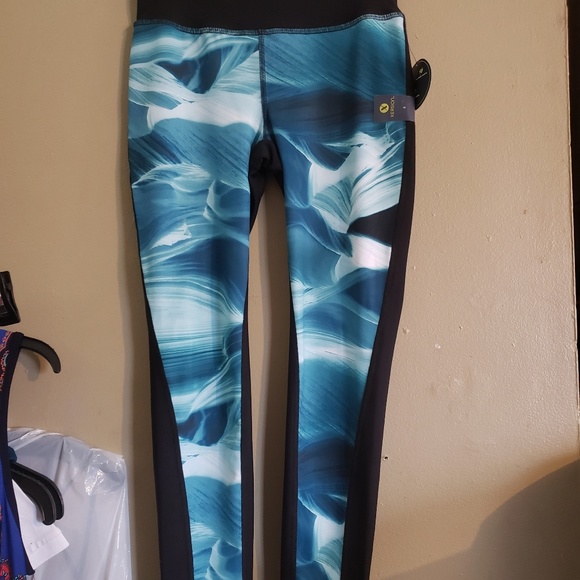Xersion Pants - High waist work out pants new green and black smal